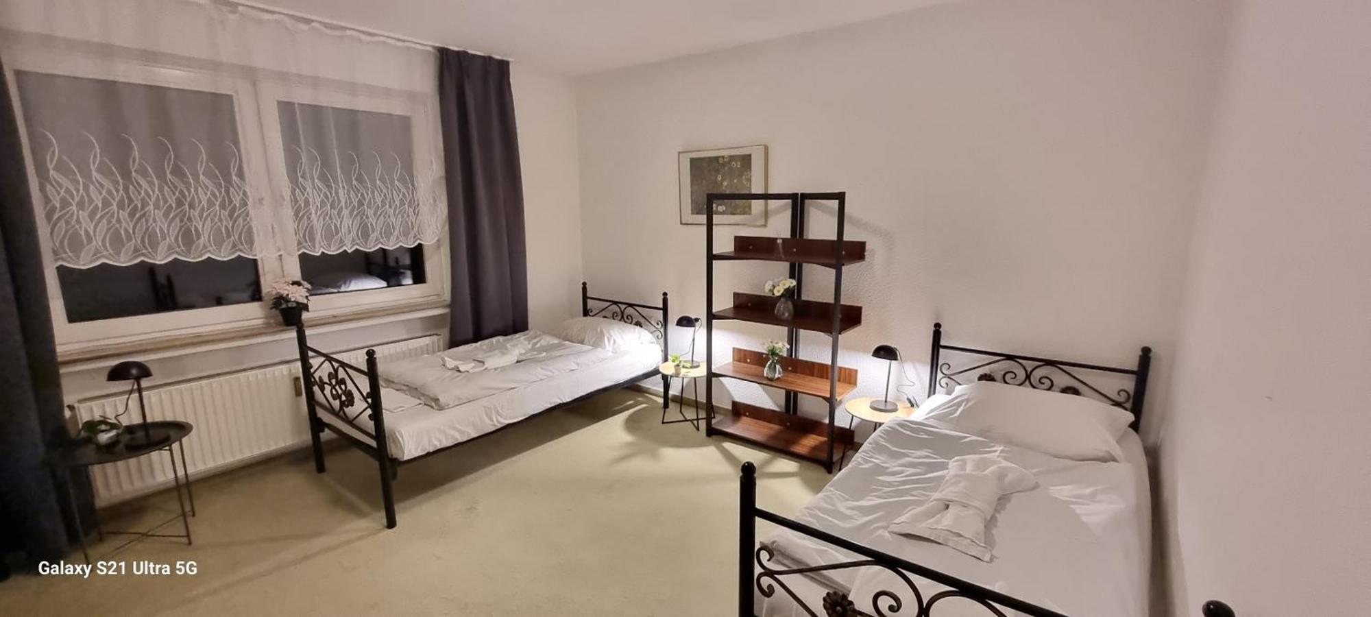 Bookiing Bungalow Kassel Lohfelden Exteriör bild